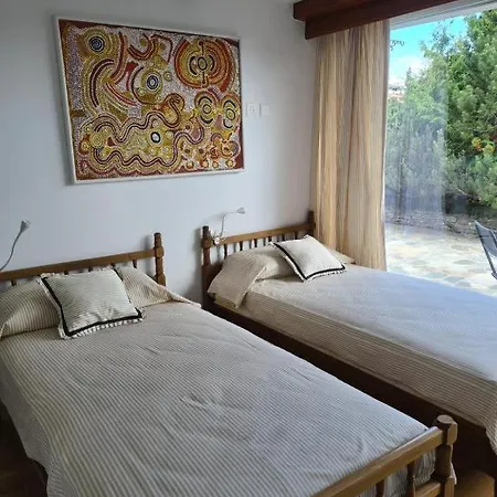 Apartment Vaste Pour 4 Personnes Avec Terrasse Et Piscine
