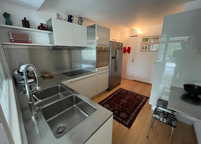 Bel Deux à Coucher Etrier *